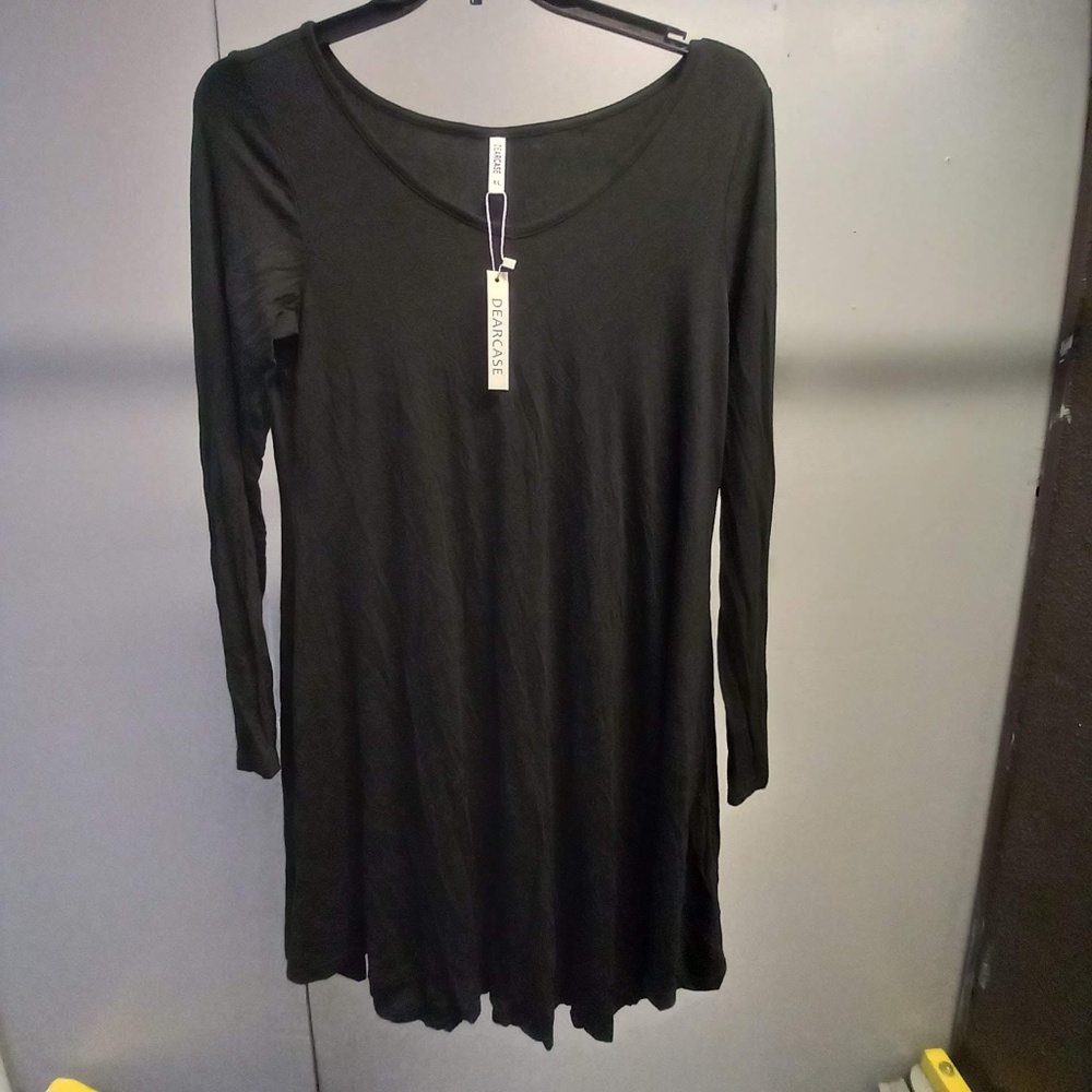 Dearcase Women's Black Long Sleeve Top